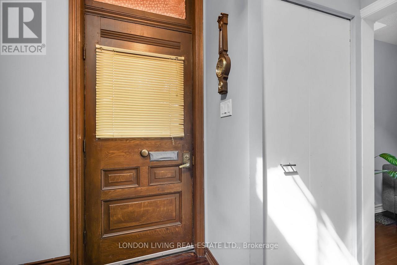 503 Baseline Road E, London South, Ontario  N6C 2P8 - Photo 20 - X12666142