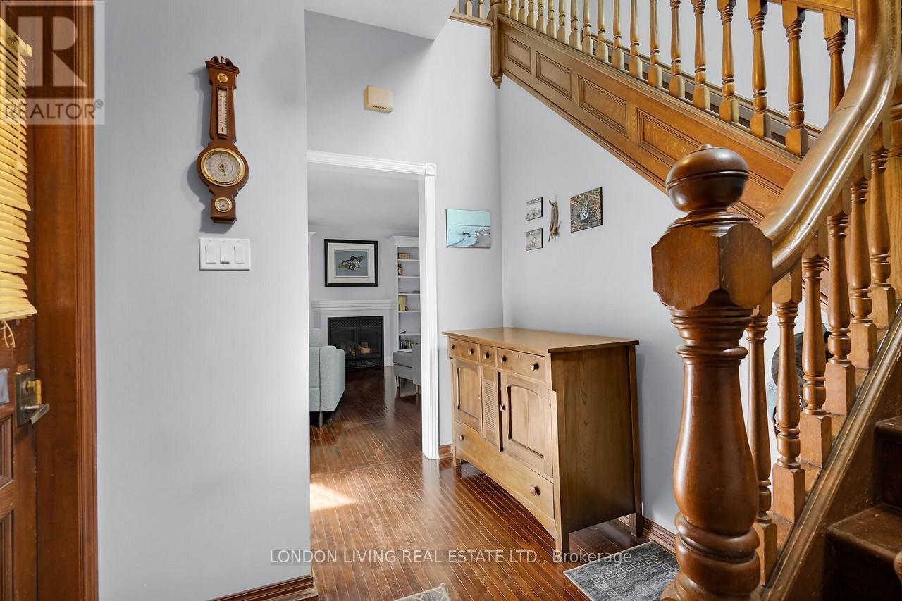 503 Baseline Road E, London South, Ontario  N6C 2P8 - Photo 21 - X12666142