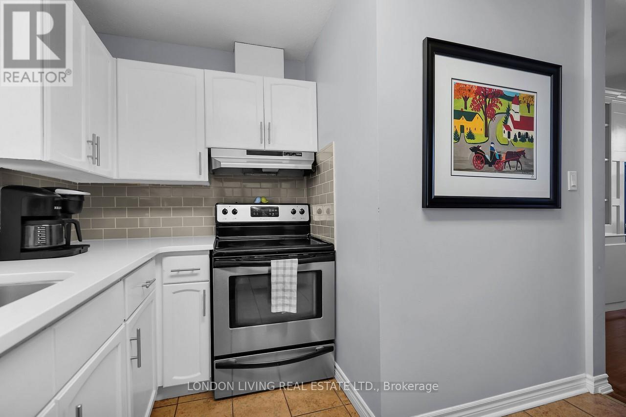 503 Baseline Road E, London South, Ontario  N6C 2P8 - Photo 25 - X12666142