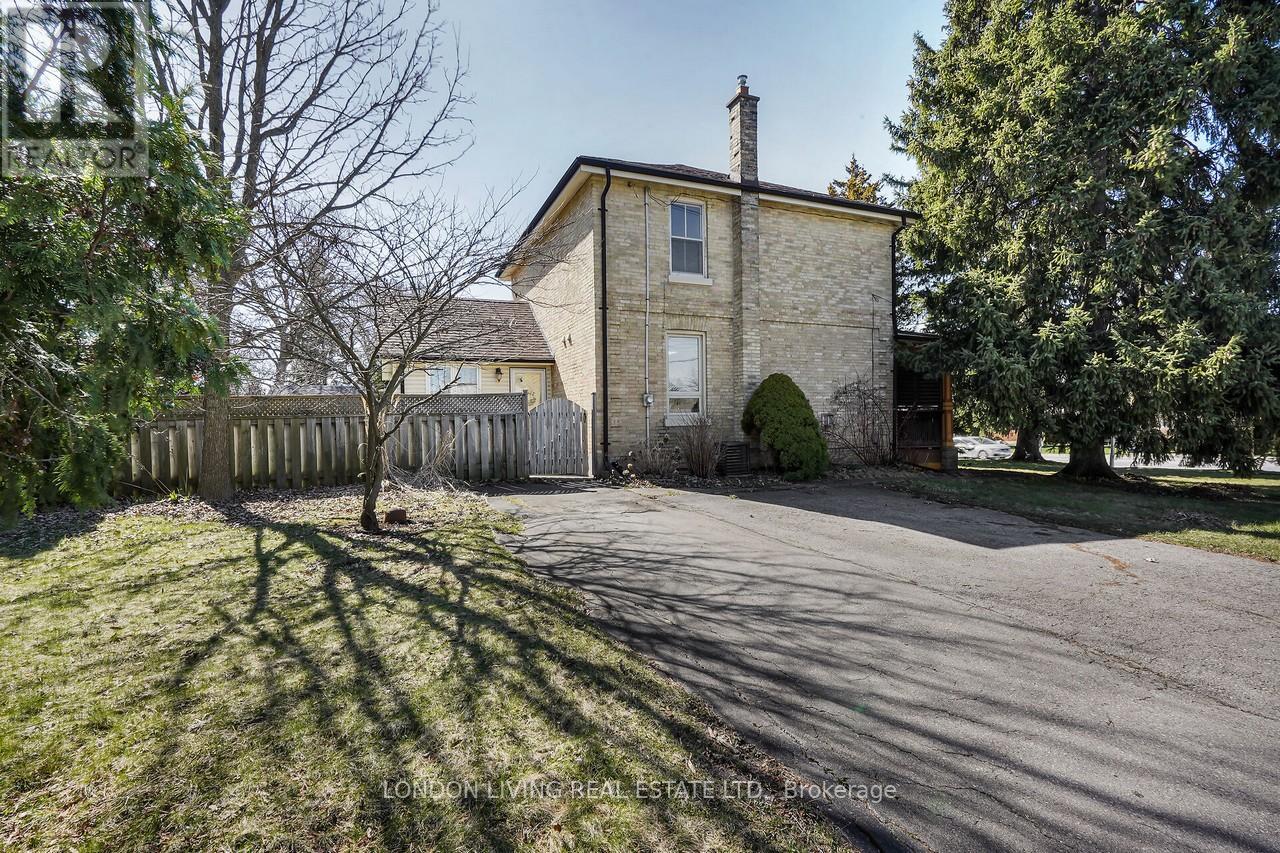 503 Baseline Road E, London South, Ontario  N6C 2P8 - Photo 4 - X12666142