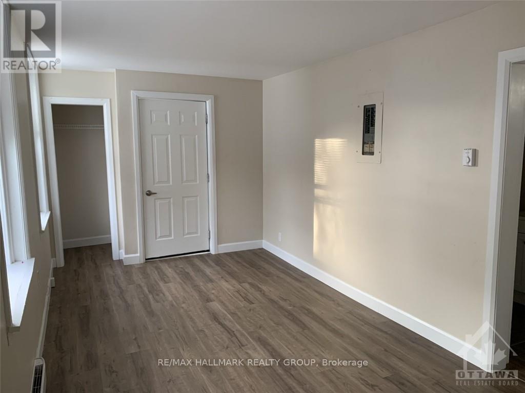 58 Harvey Street, Perth, Ontario  K7H 1W9 - Photo 21 - X12459833