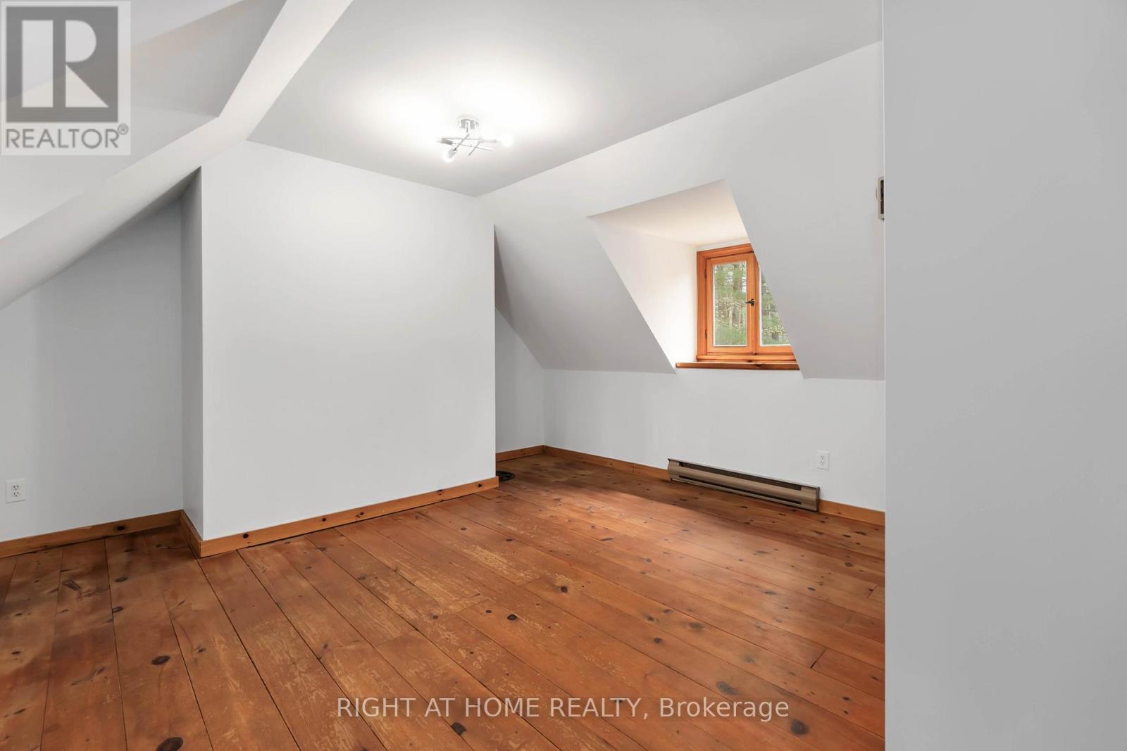 101 Myrtle Lane, Ottawa, Ontario  K0A 3M0 - Photo 29 - X12666050