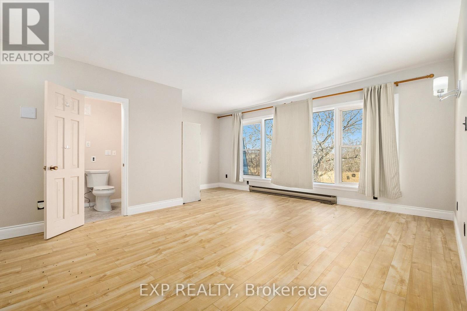 18873 Kenyon Concession 5 Road, North Glengarry, Ontario  K0C 1A0 - Photo 12 - X12666062