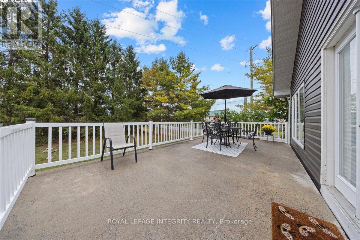 565 Vinette Road, Clarence-Rockland, Ontario  K0A 2A0 - Photo 21 - X12666076