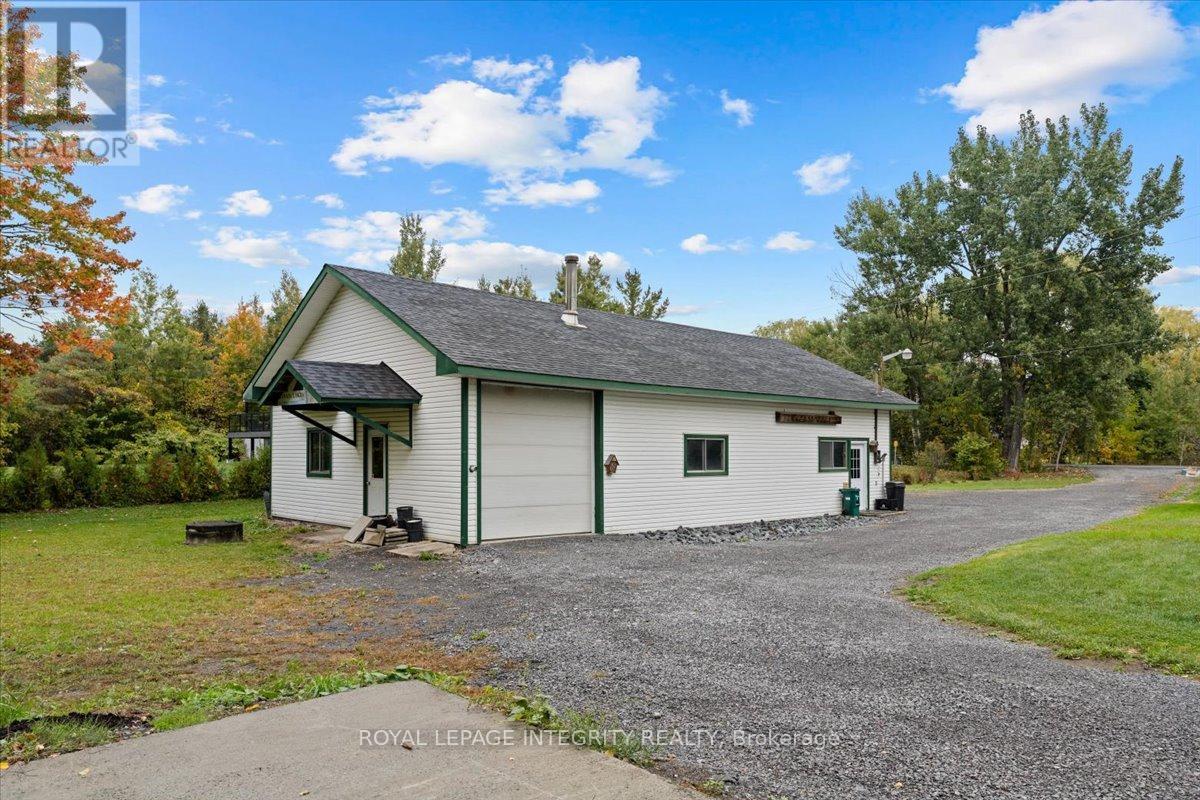 565 Vinette Road, Clarence-Rockland, Ontario  K0A 2A0 - Photo 27 - X12666076
