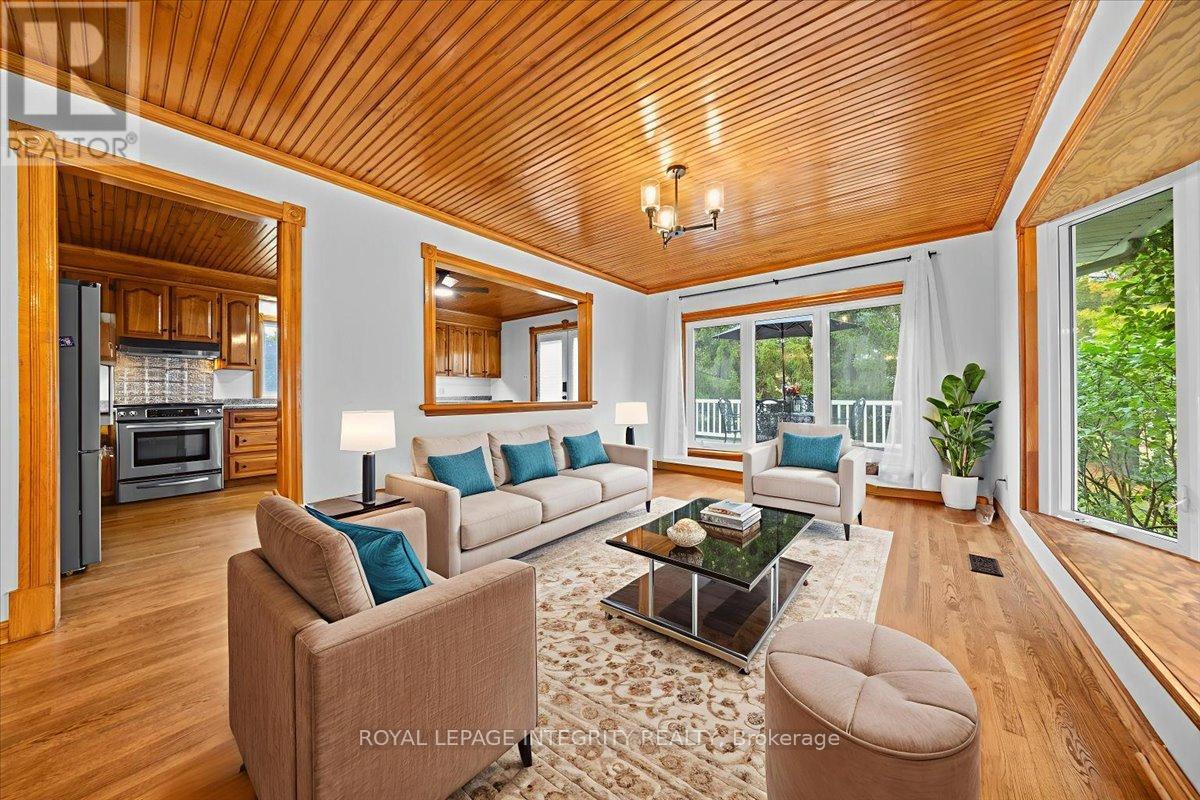 565 Vinette Road, Clarence-Rockland, Ontario  K0A 2A0 - Photo 5 - X12666076