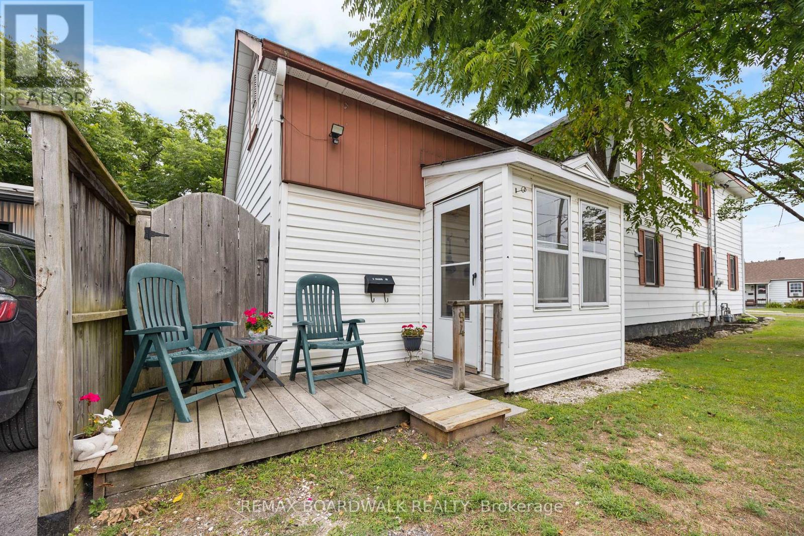 18 Cockburn Street, Perth, Ontario  K7H 2A9 - Photo 14 - X12666108