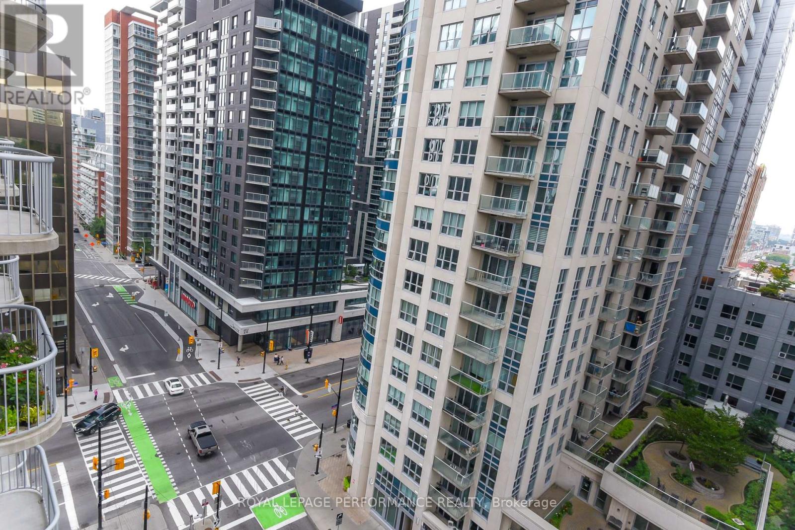 1107 - 234 Rideau Street, Ottawa, Ontario  K1N 0A9 - Photo 30 - X12666132