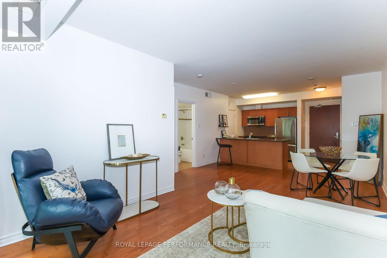 1107 - 234 Rideau Street, Ottawa, Ontario  K1N 0A9 - Photo 8 - X12666132