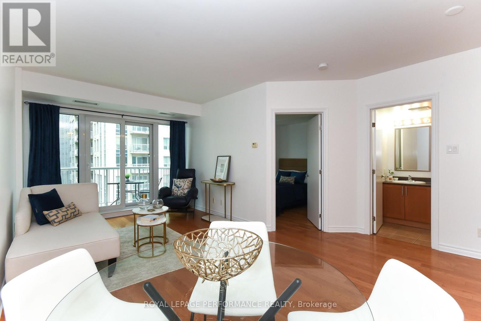 1107 - 234 Rideau Street, Ottawa, Ontario  K1N 0A9 - Photo 9 - X12666132