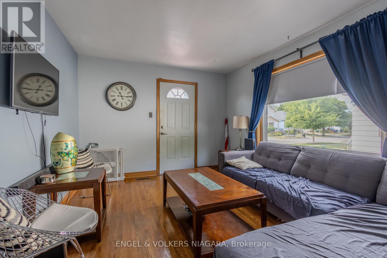 61 Hamilton Street E, St. Catharines, Ontario  L2S 1K8 - Photo 4 - X12665886