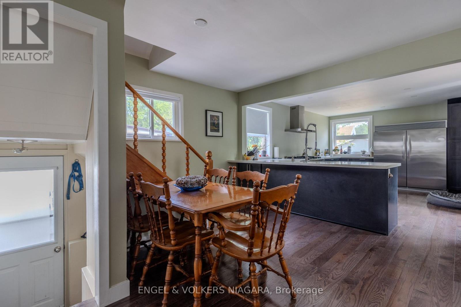 61 Hamilton Street E, St. Catharines, Ontario  L2S 1K8 - Photo 5 - X12665886