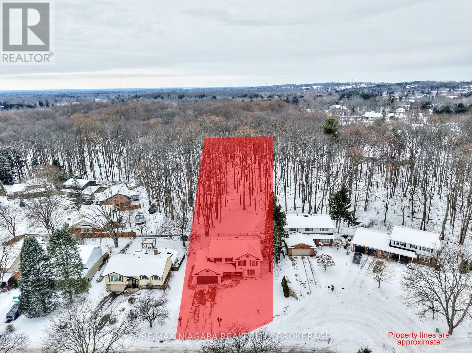 35 Berkwood Place, Pelham (Fonthill), Ontario  L0S 1E2 - Photo 46 - X12666014