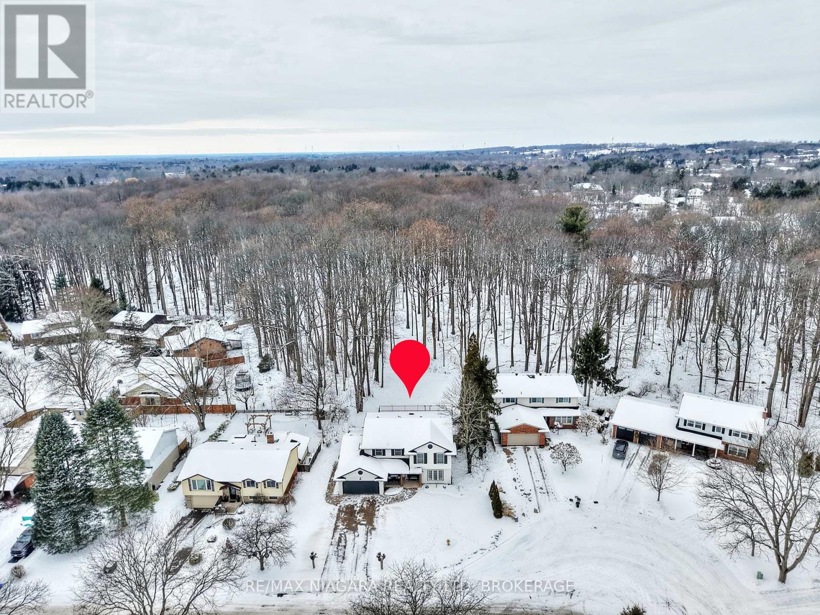 35 Berkwood Place, Pelham (Fonthill), Ontario  L0S 1E2 - Photo 47 - X12666014