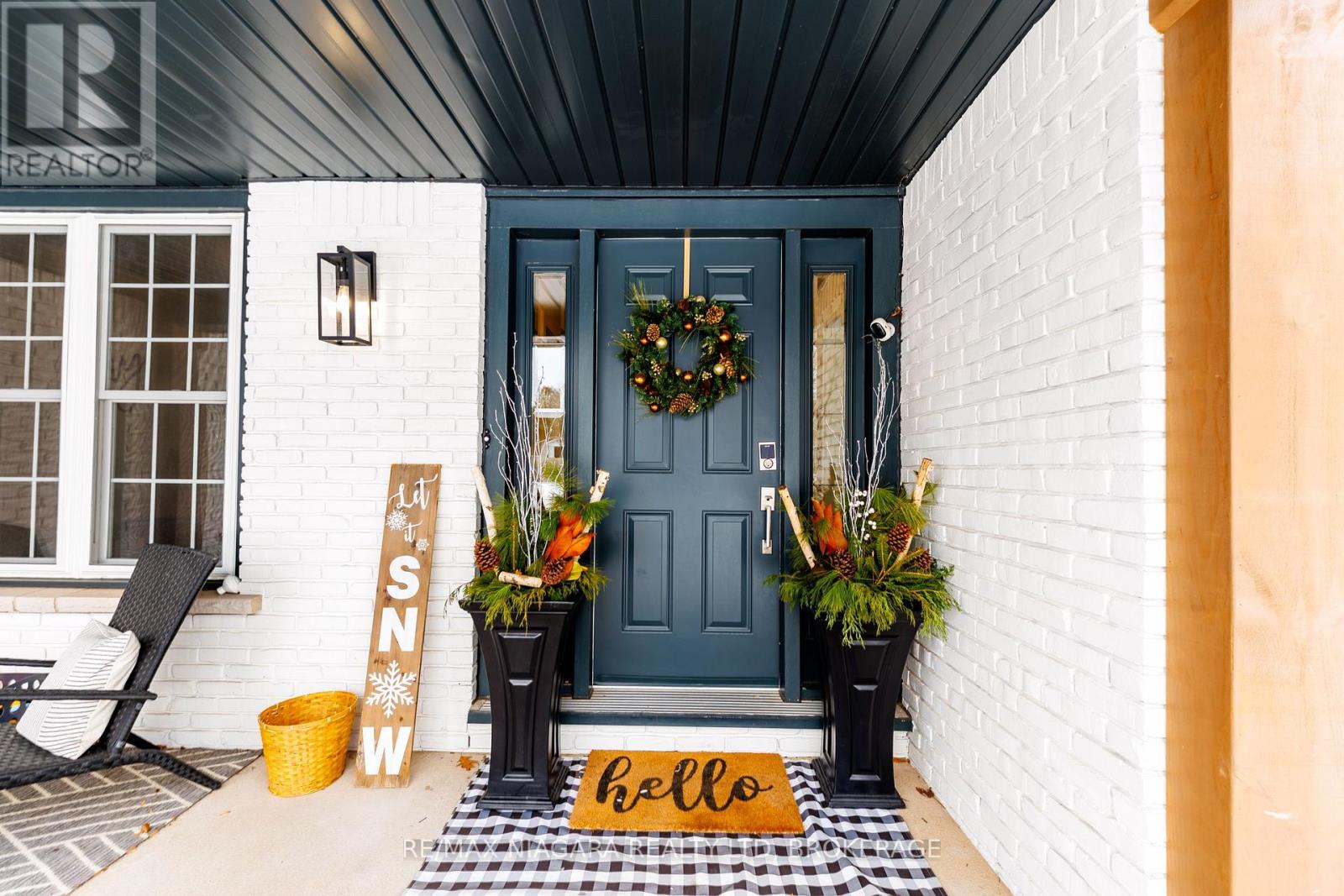 35 Berkwood Place, Pelham (Fonthill), Ontario  L0S 1E2 - Photo 5 - X12666014