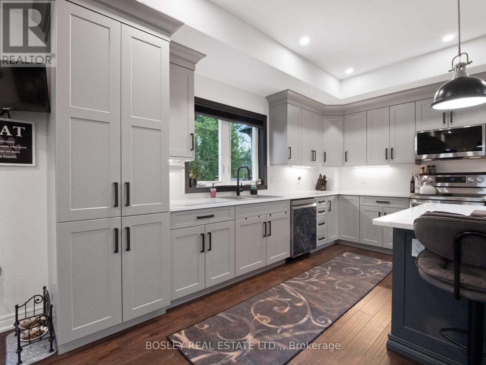 25 Haight Street, St. Catharines, Ontario  L2P 2M2 - Photo 14 - X12666074