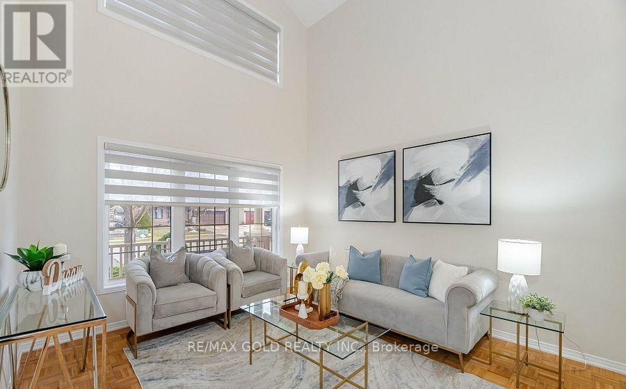 80 Octillo Boulevard, Brampton, Ontario  L6R 2V6 - Photo 7 - W12660120