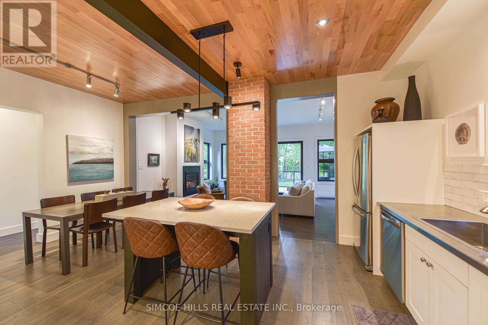 101 Jarvis Street, Orillia, Ontario  L3V 2A4 - Photo 8 - S12579604