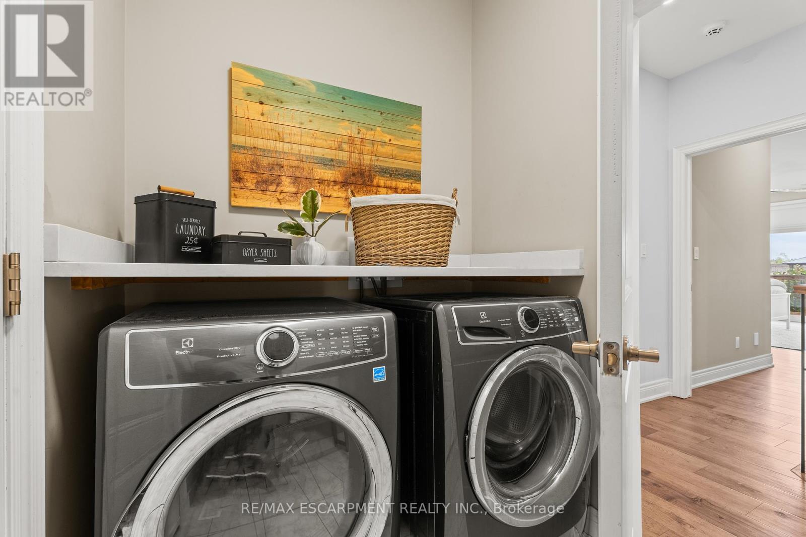 212 Viger Drive, Welland, Ontario  L3B 1A5 - Photo 12 - X12661824