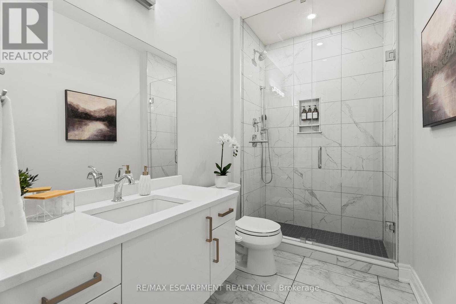 212 Viger Drive, Welland, Ontario  L3B 1A5 - Photo 15 - X12661824