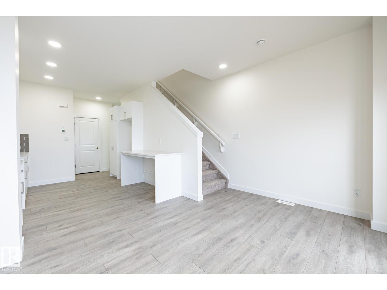 #25 7110 Keswick Cm Sw, Edmonton, Alberta T6W 5P7 - Photo 11 - E4469128