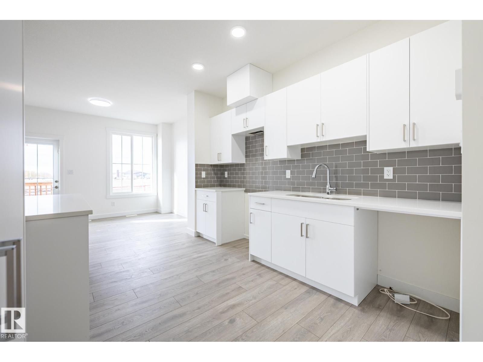 #25 7110 Keswick Cm Sw, Edmonton, Alberta T6W 5P7 - Photo 7 - E4469128