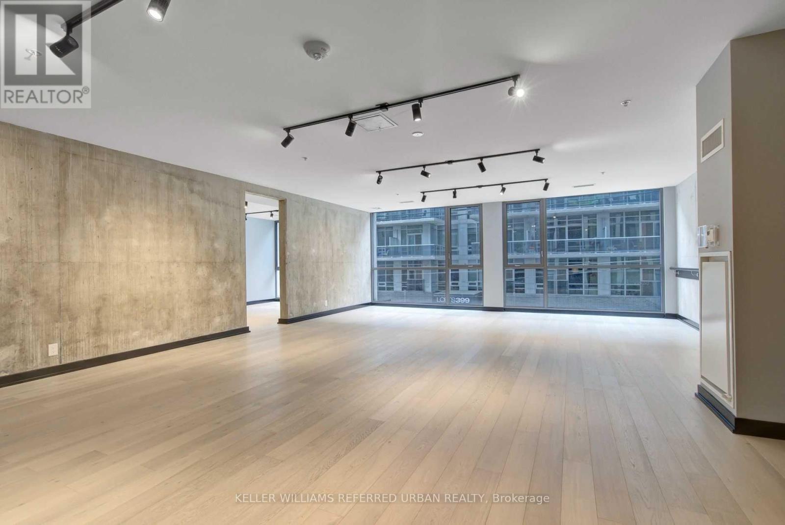 808 - 39 Brant Street, Toronto, Ontario  M5V 0M8 - Photo 24 - C12665876