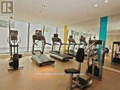 2301 - 832 Bay St, Toronto, Ontario  M5S 1Z6 - Photo 15 - C12665888