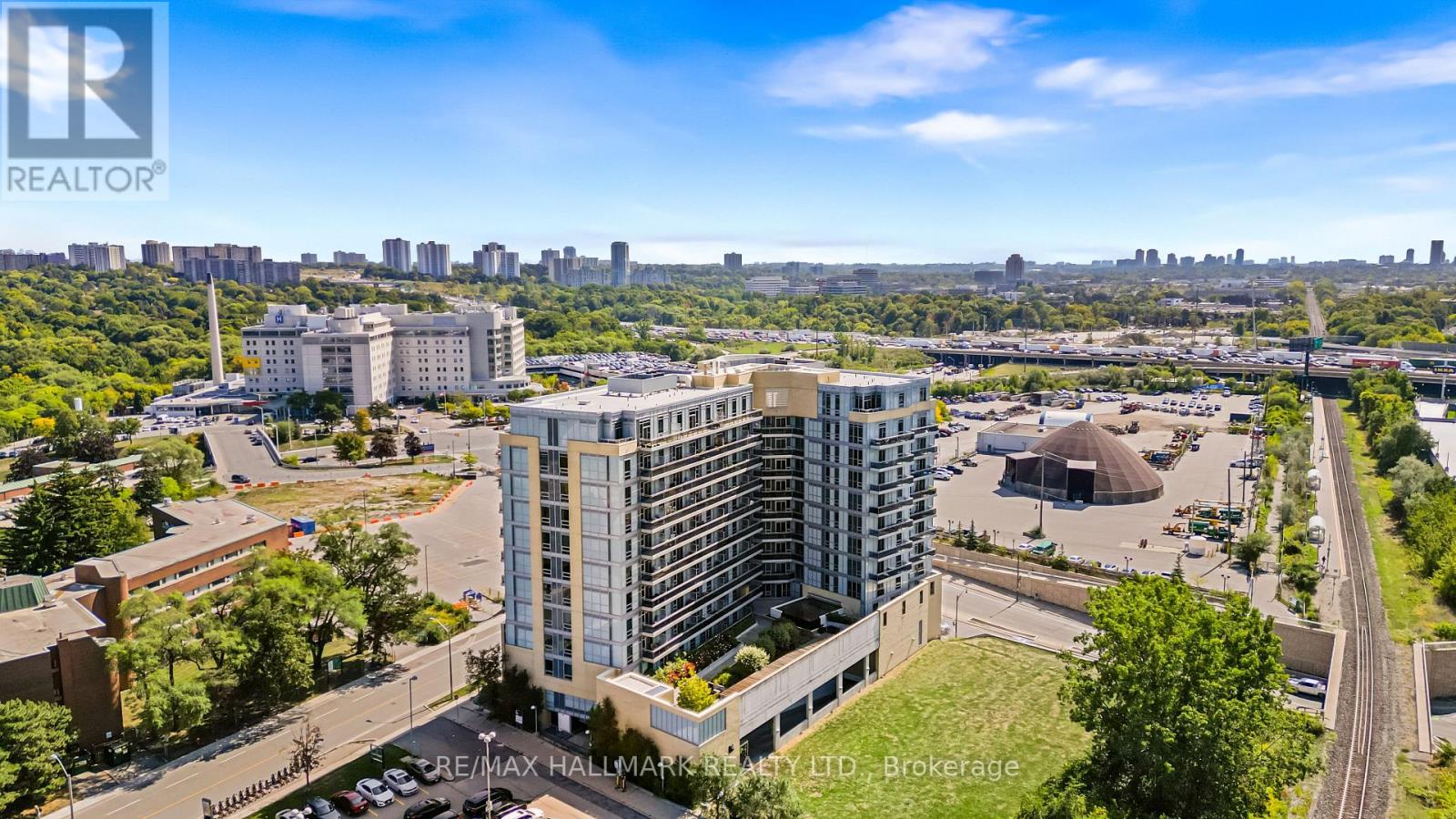 602 - 2756 Old Leslie Street, Toronto, Ontario  M2K 0E2 - Photo 3 - C12665966