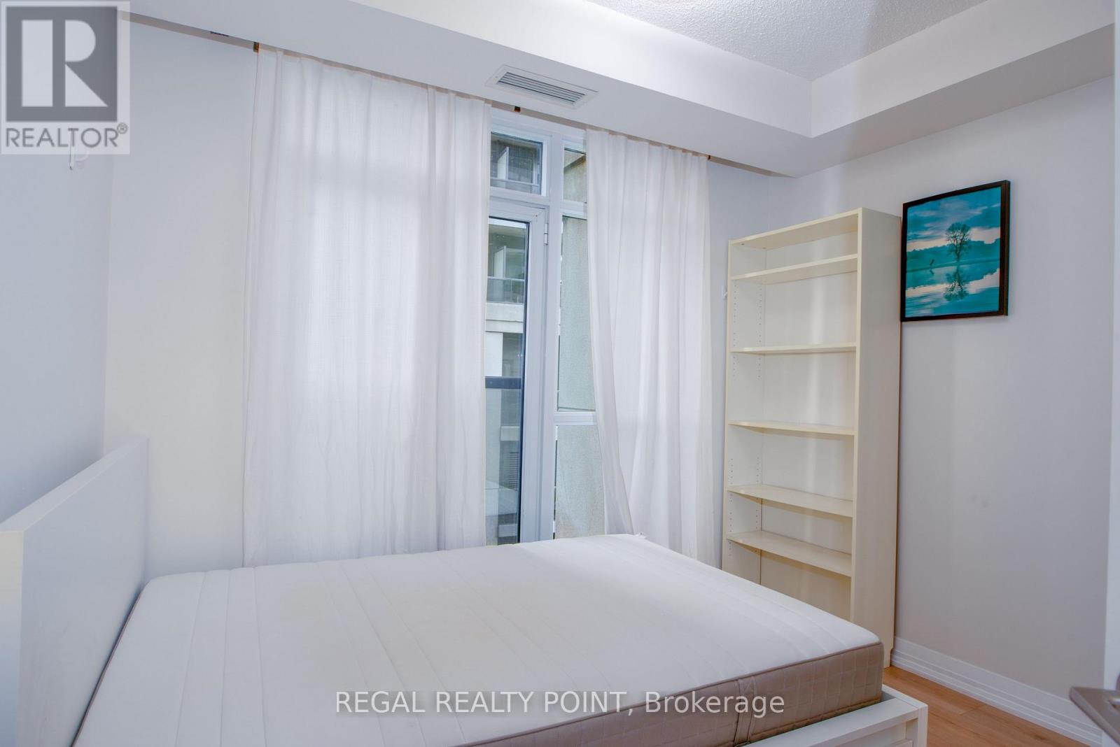 605 - 21 Carlton Street, Toronto, Ontario  M5B 1L3 - Photo 15 - C12665976