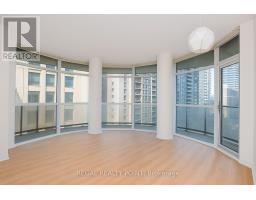 605 - 21 CARLTON STREET, Toronto, Ontario