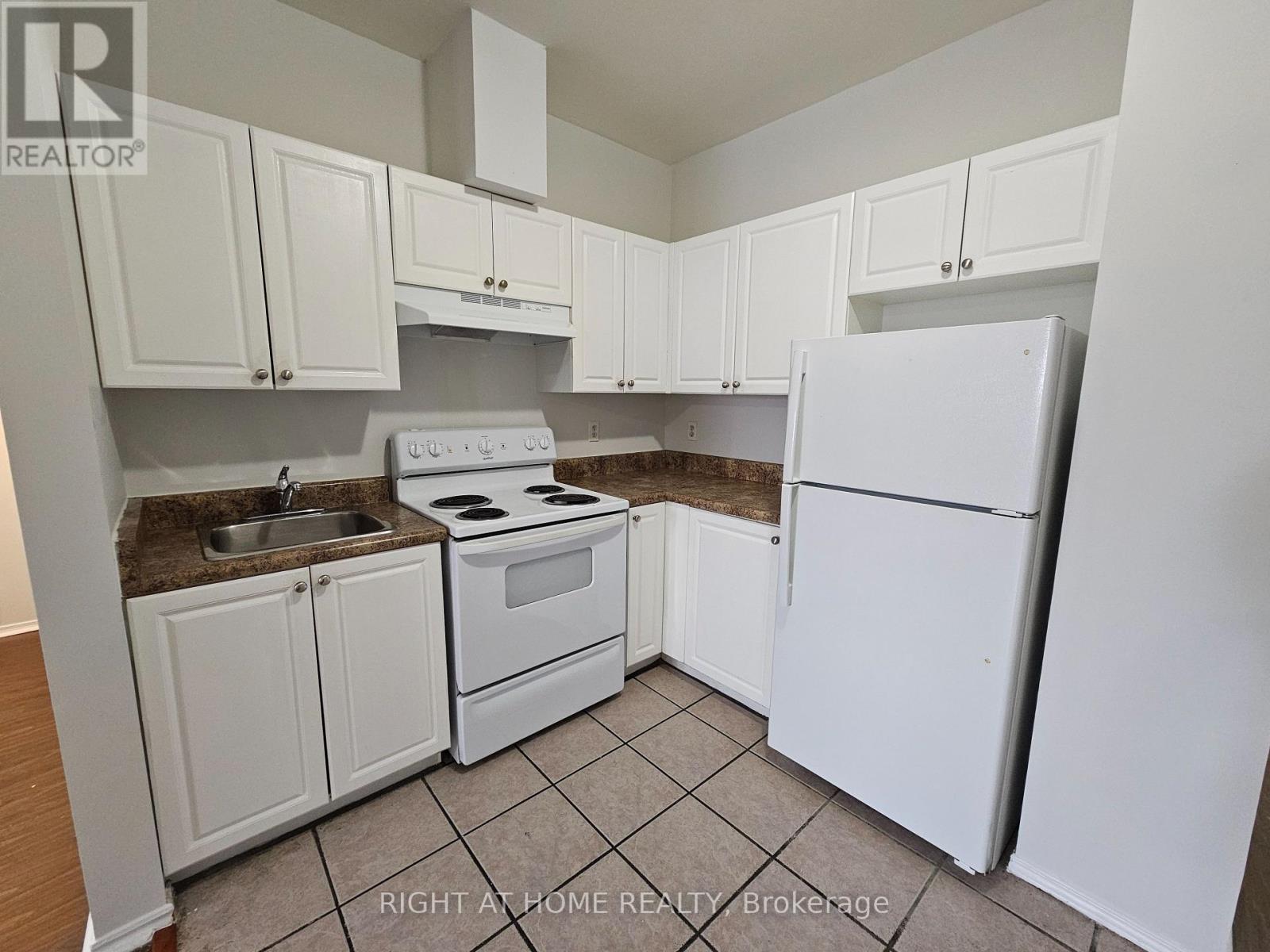 307 - 1801 Eglinton Avenue W, Toronto, Ontario  M6E 2H7 - Photo 1 - C12666034