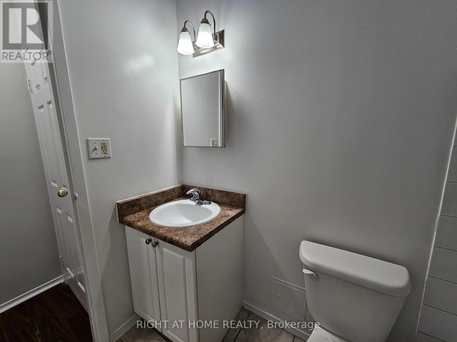 307 - 1801 Eglinton Avenue W, Toronto, Ontario  M6E 2H7 - Photo 18 - C12666034