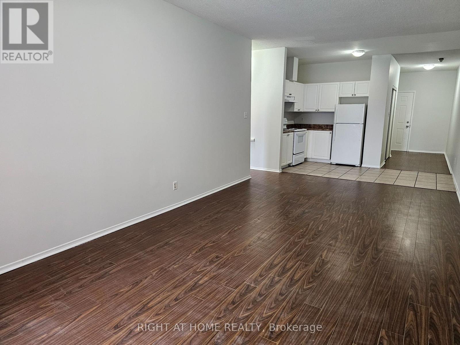 307 - 1801 Eglinton Avenue W, Toronto, Ontario  M6E 2H7 - Photo 9 - C12666034