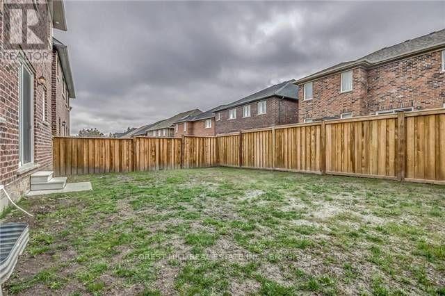 7 Grogan Street, Ajax, Ontario  L1Z 0P6 - Photo 19 - E12665986