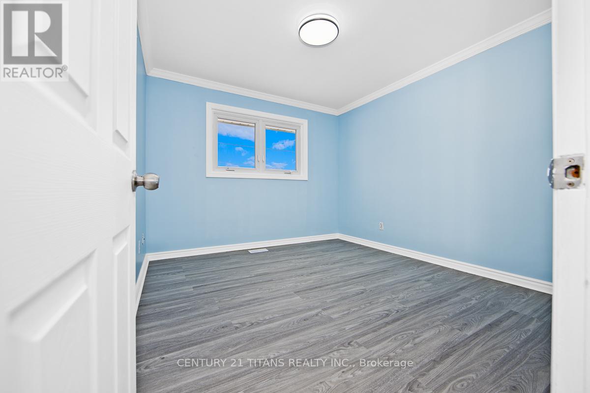 29 Switzer Drive, Oshawa, Ontario  L1G 3J2 - Photo 10 - E12666056