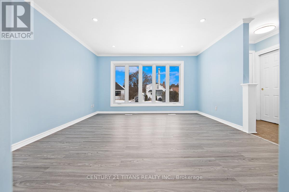 29 Switzer Drive, Oshawa, Ontario  L1G 3J2 - Photo 5 - E12666056