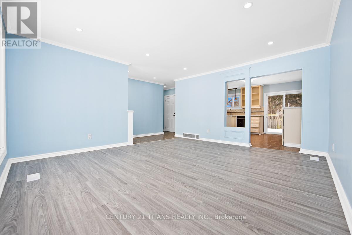 29 Switzer Drive, Oshawa, Ontario  L1G 3J2 - Photo 6 - E12666056