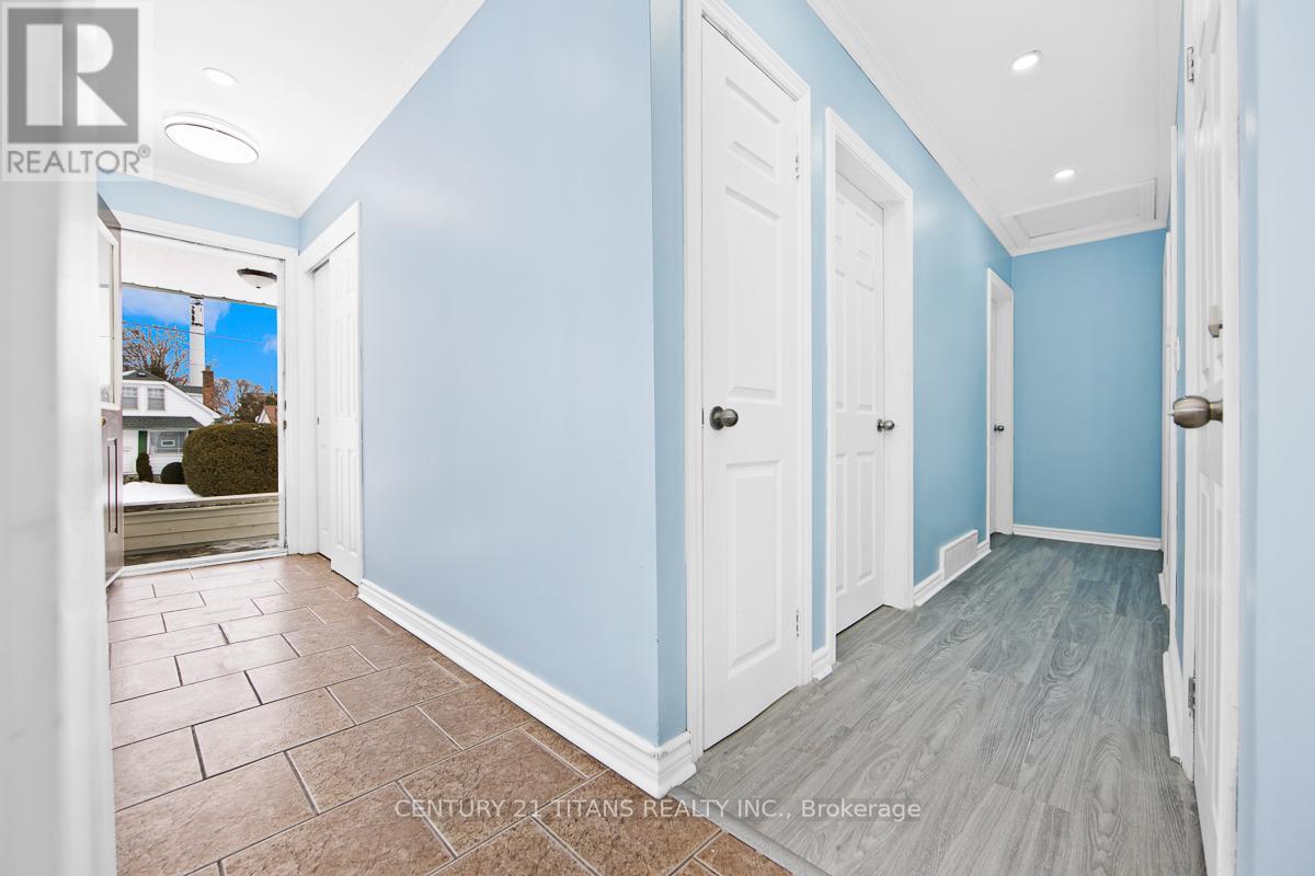 29 Switzer Drive, Oshawa, Ontario  L1G 3J2 - Photo 9 - E12666056