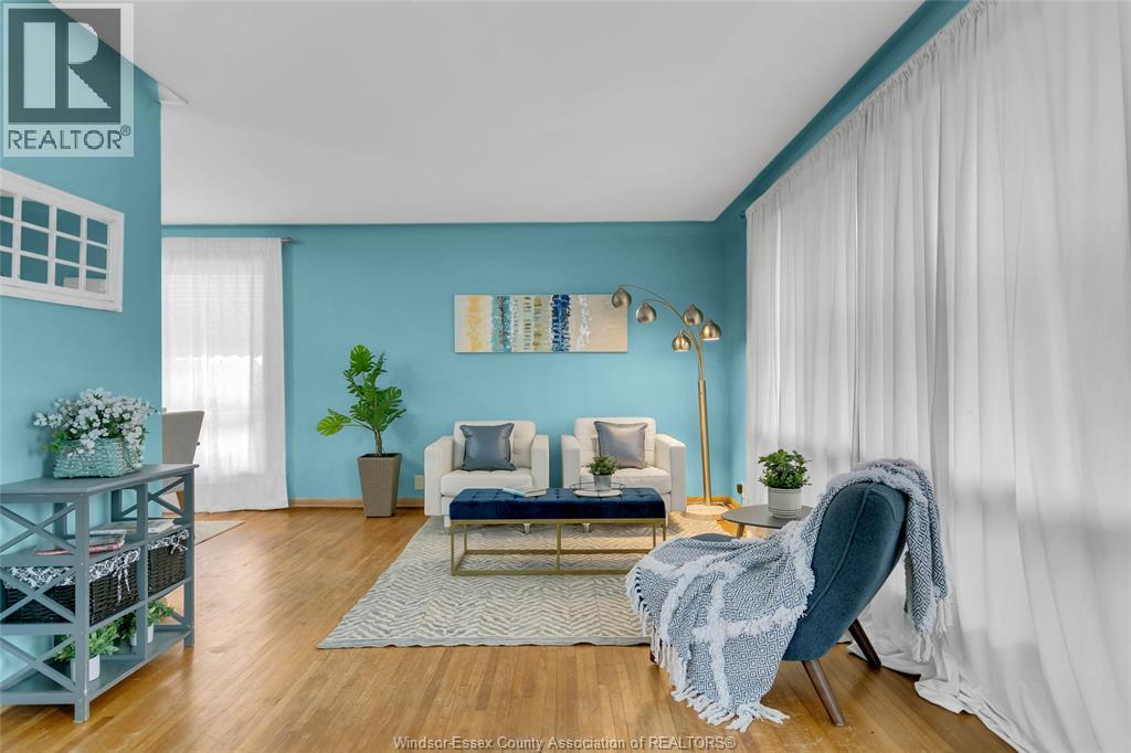 3425 Rankin, Windsor, Ontario  N9E 3C4 - Photo 4 - 26000260