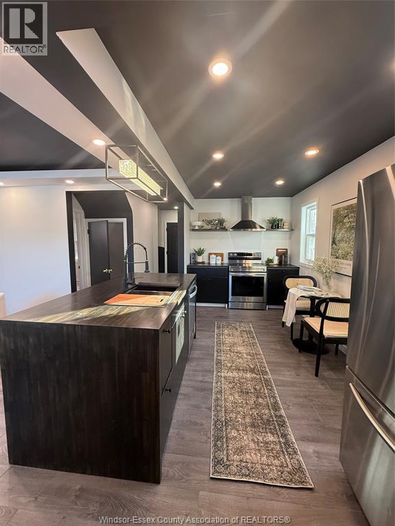 3519 Tecumseh Road West, Windsor, Ontario  N9C 2B6 - Photo 2 - 26000253