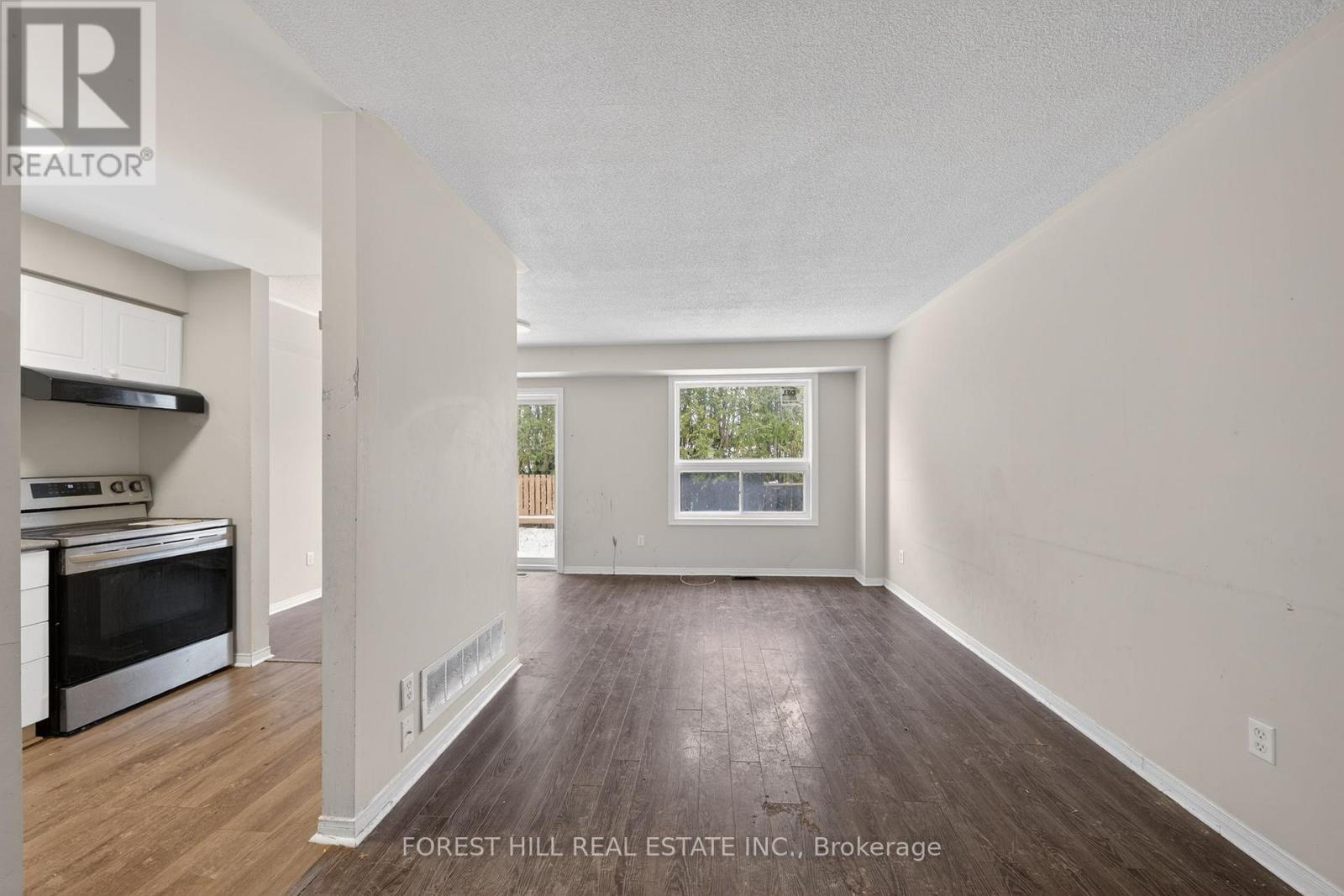 8 - 531 High Street, Orillia, Ontario  L3V 4X9 - Photo 4 - S12665918