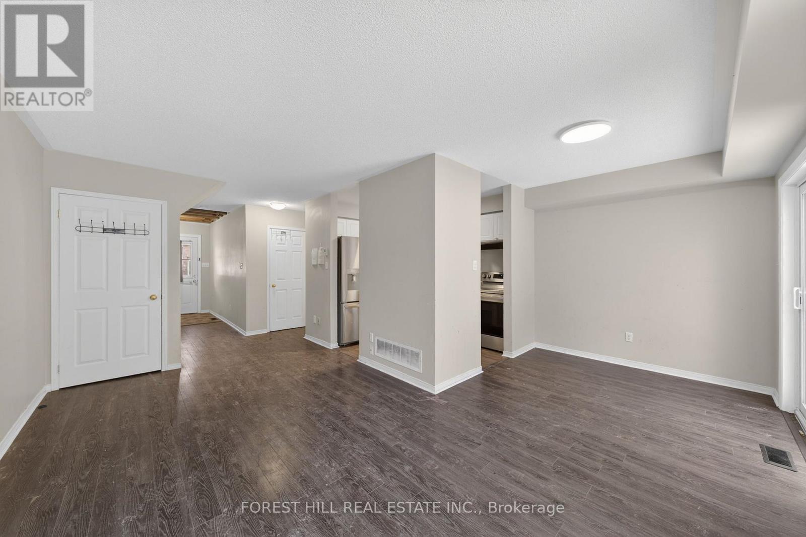 8 - 531 High Street, Orillia, Ontario  L3V 4X9 - Photo 5 - S12665918