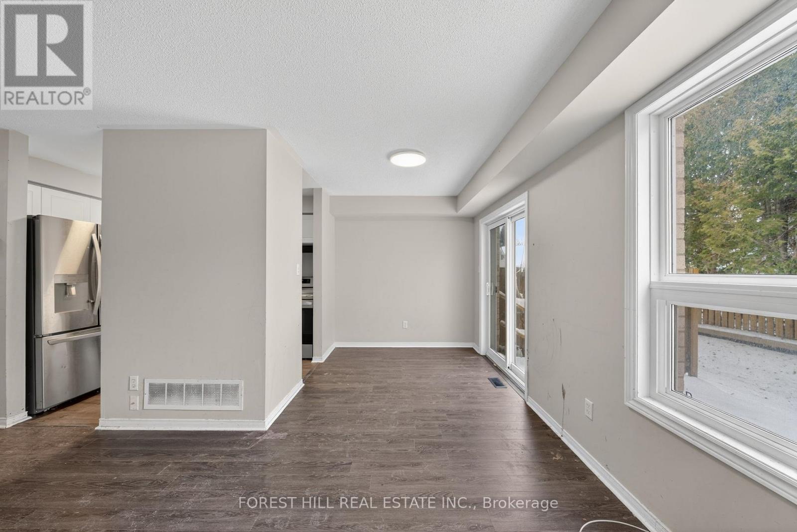 8 - 531 High Street, Orillia, Ontario  L3V 4X9 - Photo 6 - S12665918