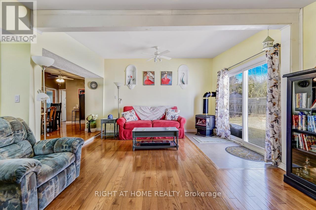 24 Brennan Avenue, Barrie, Ontario  L4N 3X3 - Photo 20 - S12665924