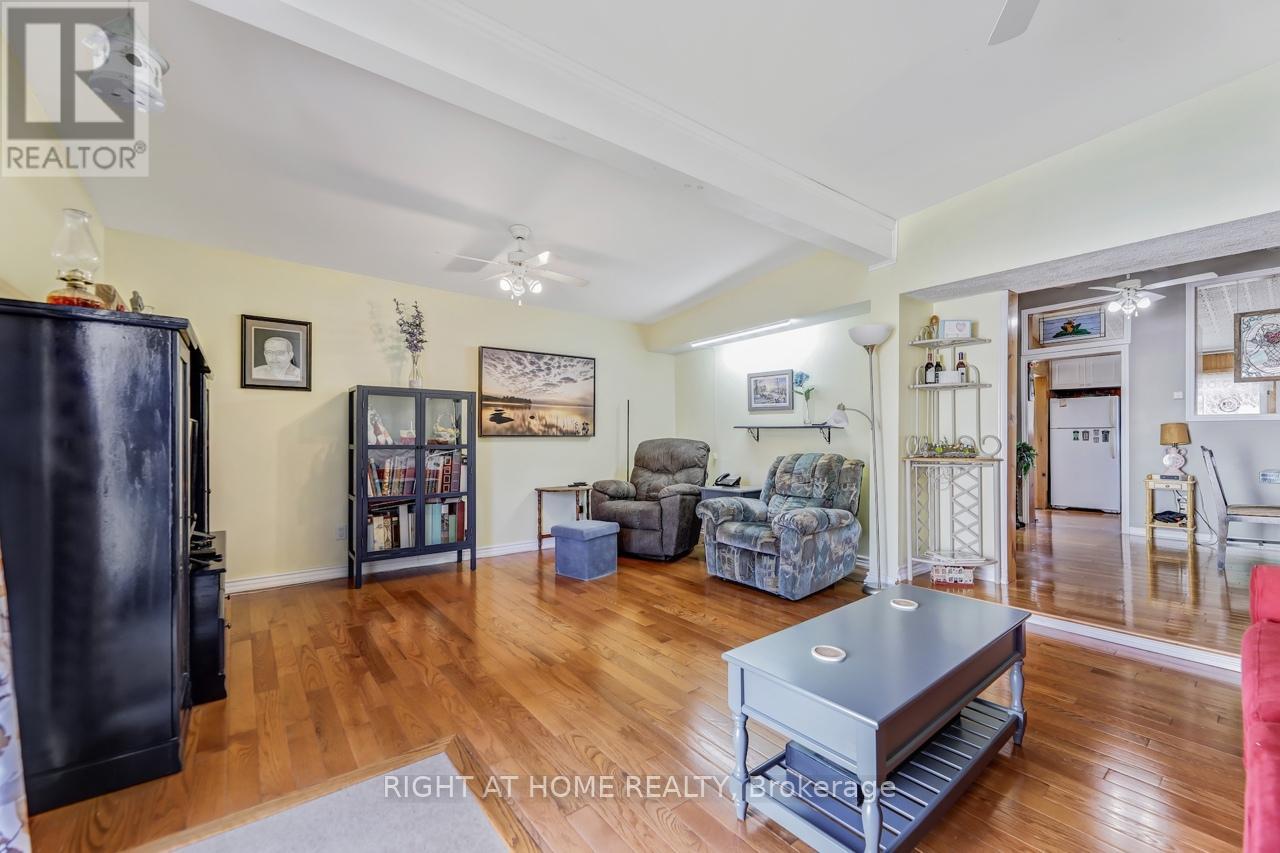 24 Brennan Avenue, Barrie, Ontario  L4N 3X3 - Photo 23 - S12665924