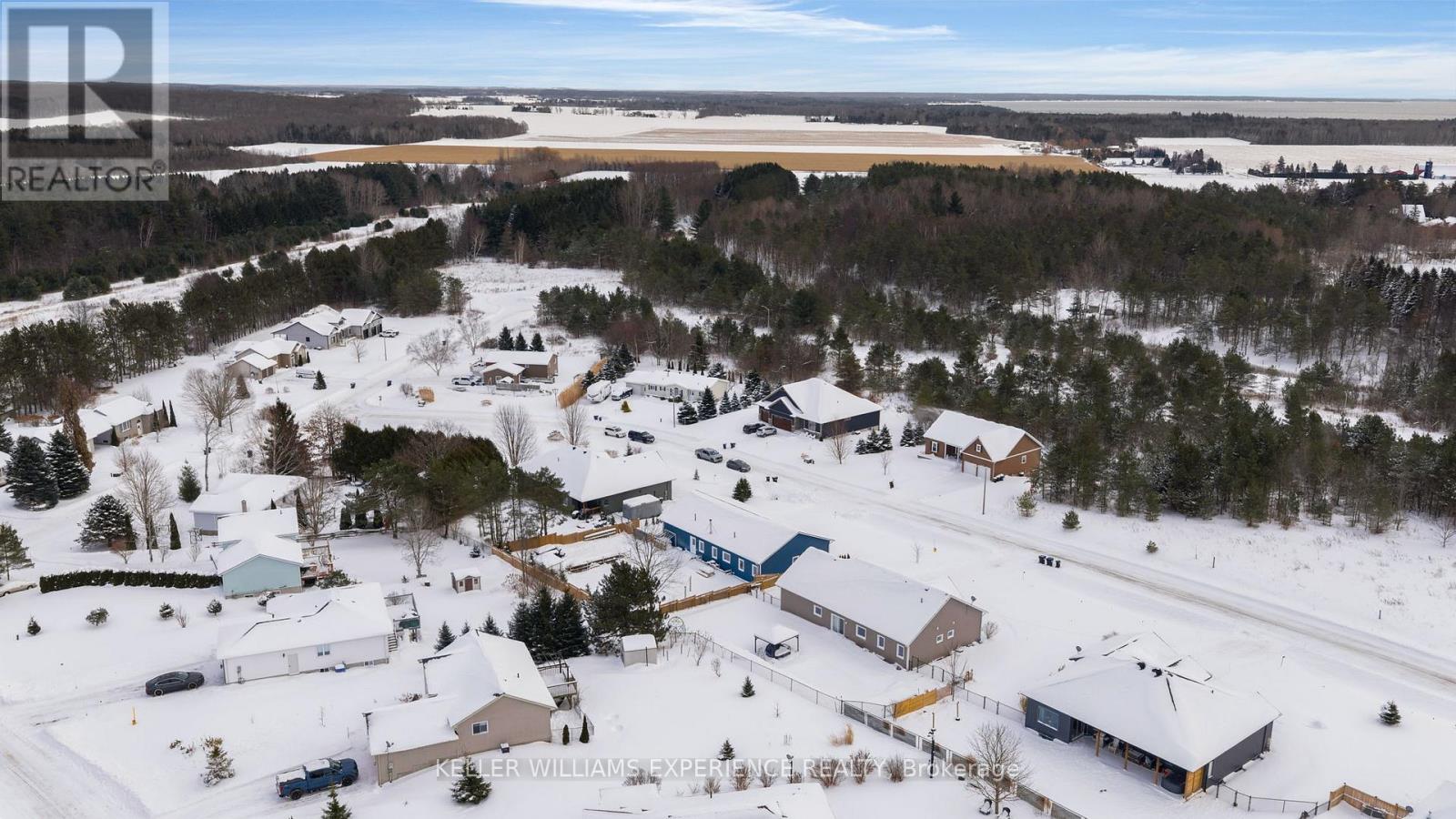 24 Rue Helene, Tiny (Lafontaine), Ontario  L9M 0H1 - Photo 23 - S12665958