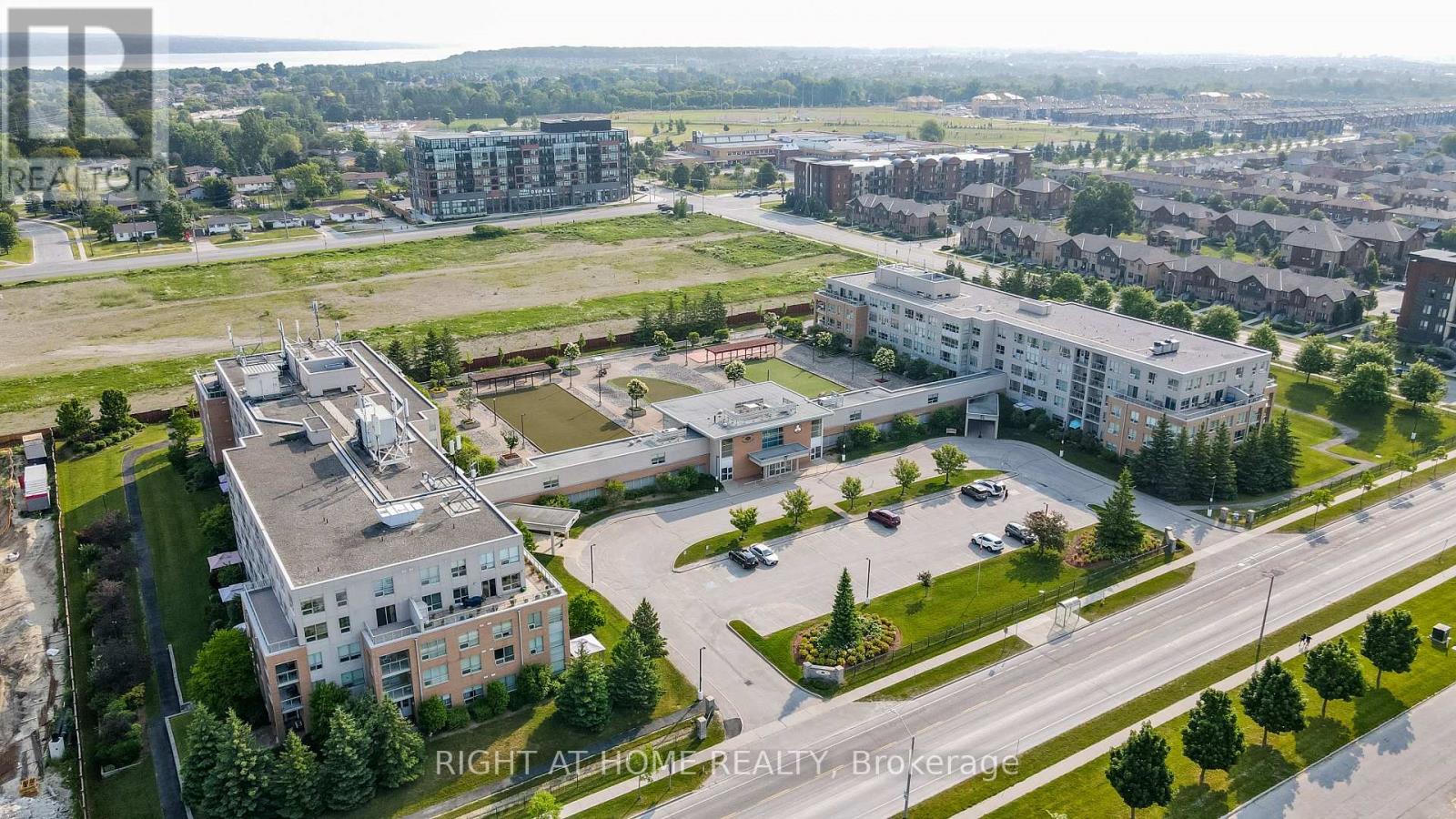 109 - 94 Dean Avenue, Barrie, Ontario  L4N 0M3 - Photo 32 - S12666114