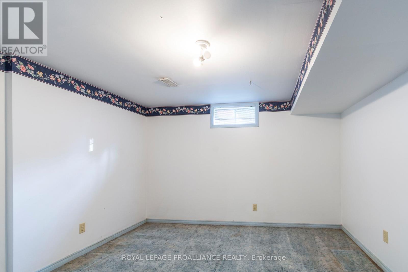 37 Dungannon Drive, Belleville, Ontario  K8P 5E7 - Photo 37 - X12491006