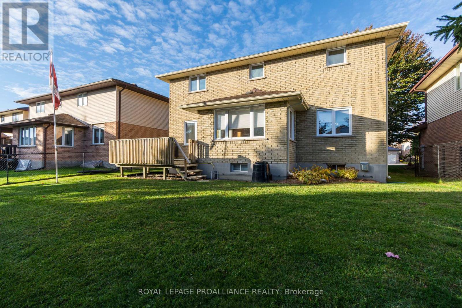 37 Dungannon Drive, Belleville, Ontario  K8P 5E7 - Photo 41 - X12491006